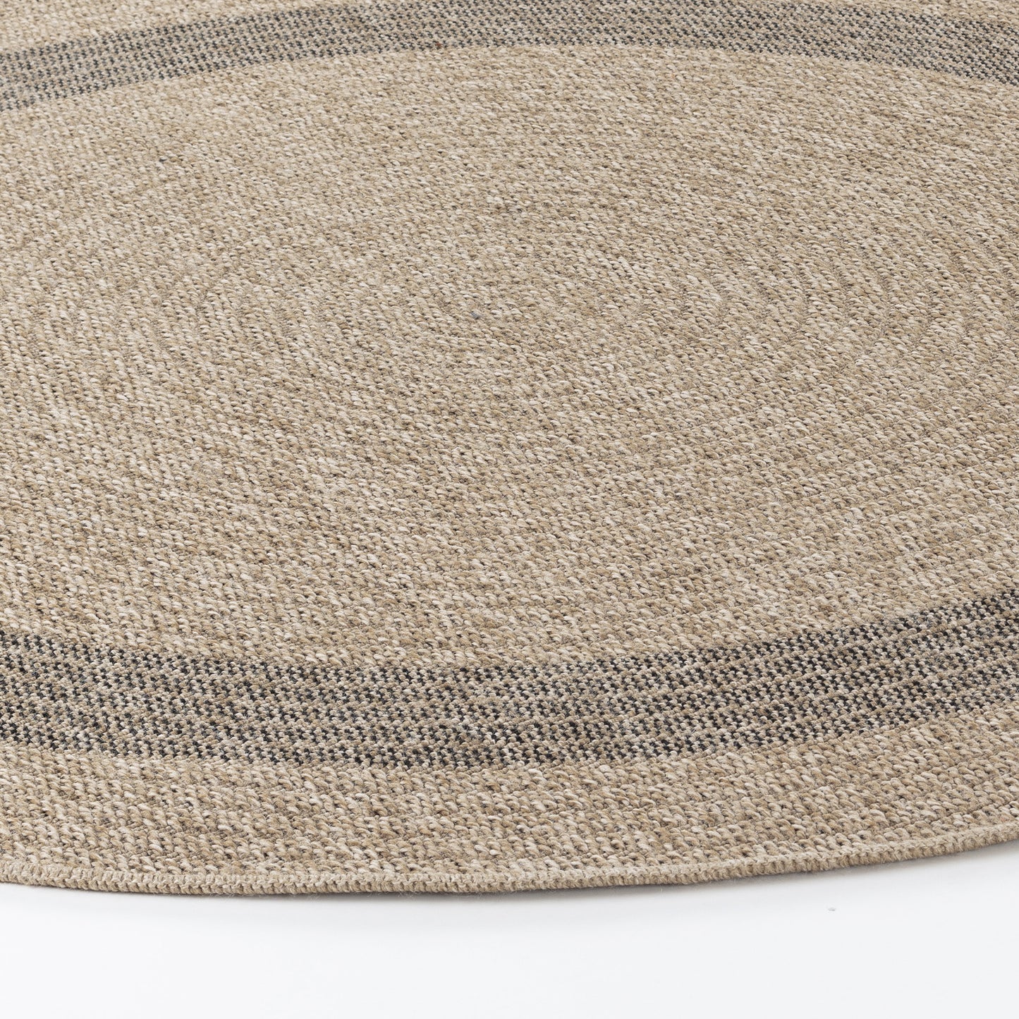 MARCHELLE Outdoor Jute-Look Teppich I In & Outdoor Boho Wetterfest Teppich für den Balkon, Terrasse, Garten, Rund I Beige, Schwarz