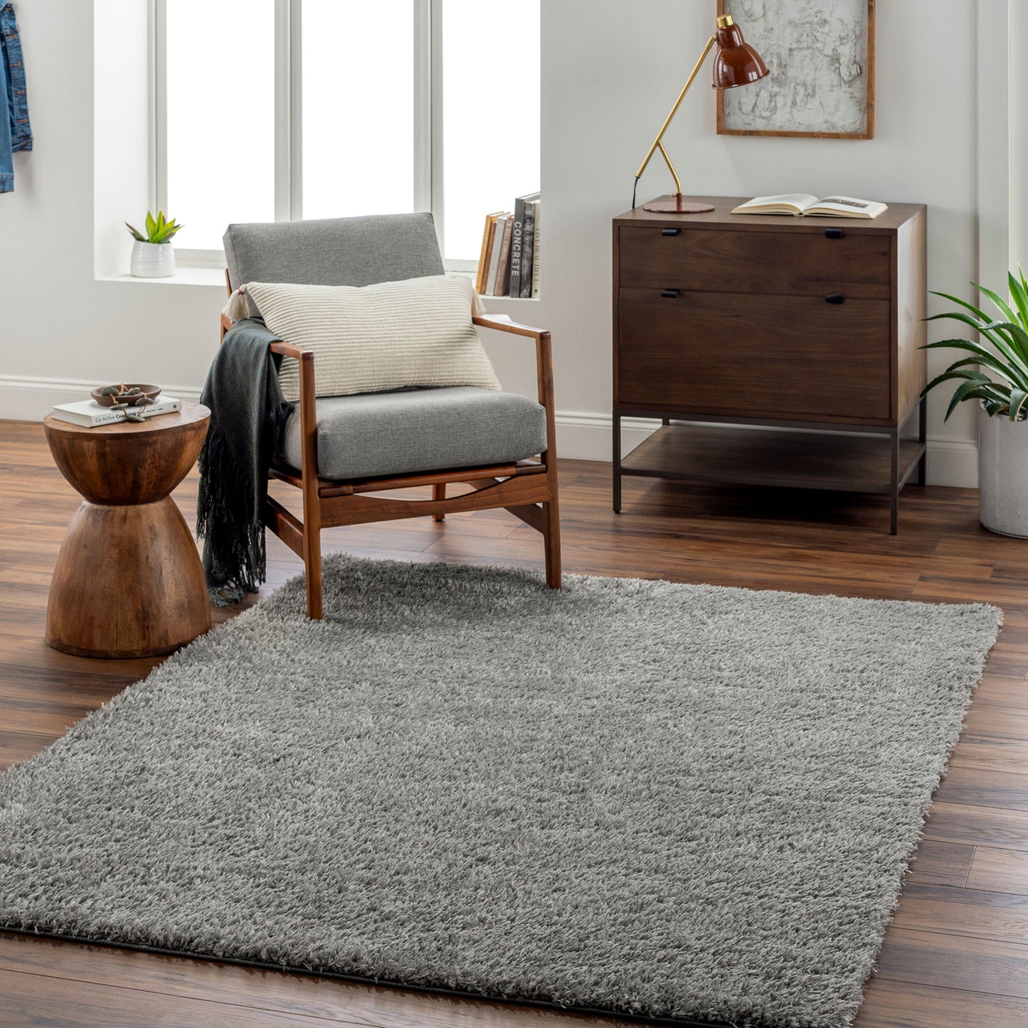 CHARON Tapis Shaggy - Tapis Moderne, Salon, Chambre - Tapis Uni à Poils Longs, Épais, Doux, Moelleux, Entretien Facile - Gris Foncé